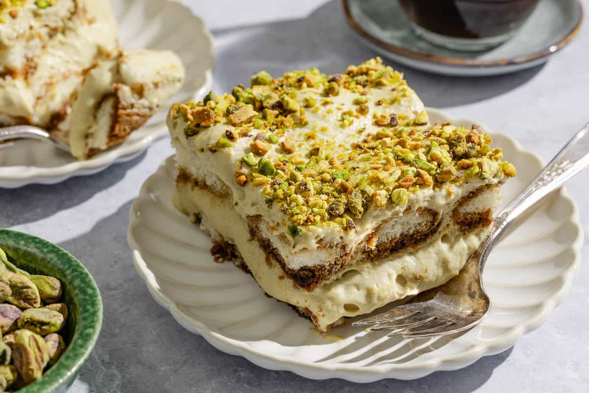 Pistachio Tiramisu: The Nutty & Creamy Twist on a Classic Dessert